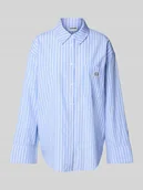 Bluzki damskie - Bluzka koszulowa o kroju relaxed fit z kieszenią na piersi model ‘FRIDA’ - miniaturka - grafika 1