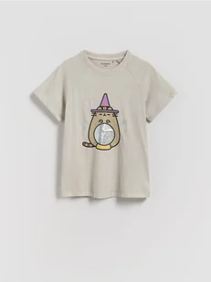 Reserved - T-shirt z nadrukiem Pusheen - jasnoszary - Koszulki dla dziewczynek - miniaturka - grafika 1