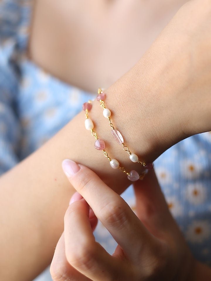 Pierres delicates Pozłacana bransoletka z kwarcem i perłami