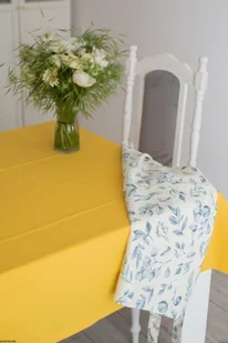 Kwadratowy bawełniany obrus plamoodporny żółtego koloru jednolity - Obrusy i serwetki - miniaturka - grafika 1