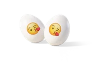 Inne słodycze - 200g MaxMoji Confetti - cukierki z migdałem i czekoladą z emoji Buziaki - miniaturka - grafika 1
