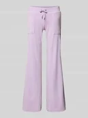 Spodnie damskie - Spodnie dresowe o kroju niski stan z wpuszczanymi kieszeniami model 'LAYLA' - miniaturka - grafika 1