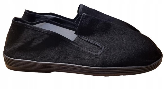 TRAMPKI DAMSKIE CZARNE WSUWANE GŁADKIE 40 1S7U