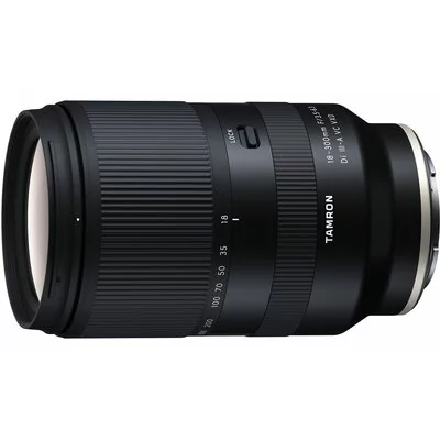 Tamron 18-300 mm F/3.5-6.3 Di III-A VC VXD mocowanie Sony E