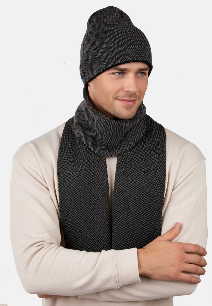 KOMPLET MĘSKI CZAPKA SZALIK ZIMOWY CIEPŁY MODNY Polskiej produkcji 003 -02
