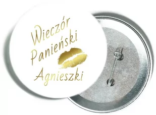 Przypinka personalizowana biała ze złotym napisem i ustami na Wieczór Panieński - Wieczór panieński i kawalerski - miniaturka - grafika 1