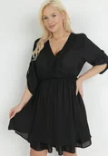 Sukienki - Czarna Rozkloszowana Sukienka Mini z Ozdobnym Dekoltem i Gumką w Pasie Braely - miniaturka - grafika 1