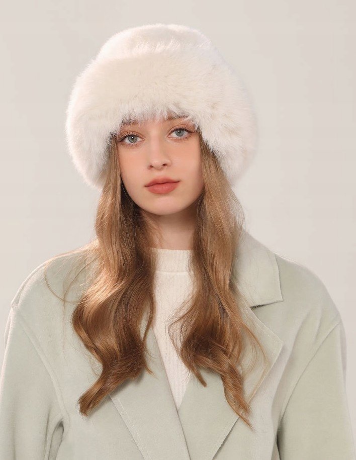 biała futrzana CZAPKA damska ciepła zimowa futerkowa elegancka HIT SEZONU
