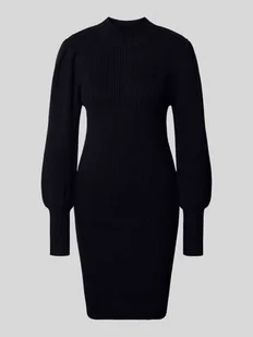 Sukienka o kroju comfort fit z dzianiny z mieszanki wiskozy model ‘KATIA’ - Sukienki - miniaturka - grafika 1