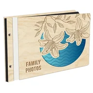 Albumy fotograficzne - Album Na Zdjęcia Wyklejany Liliowiec Z Pierwszą Stroną W Kolorze W Drewnianej Oprawie Z Czarnymi Kartami Z Grawerem - miniaturka - grafika 1