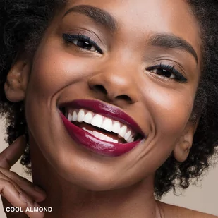 Bobbi Brown Podkład w sztyfcie Skin Foundation Stick Cool Almond 7,25 - Podkłady do twarzy - miniaturka - grafika 2