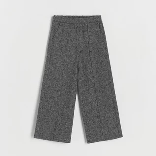 Spodnie i spodenki dla dziewczynek - Reserved - Dzianinowe spodnie wide leg - Szary - grafika 1