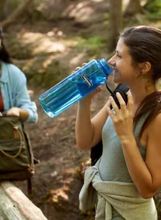 Butelka na wodę Nalgene Wide Mouth Sustain Silo 1,5 l - blue / black - Kuchnia turystyczne i akcesoria - miniaturka - grafika 5