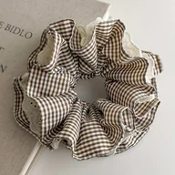 Ozdoby do włosów - TEMU 1 szt. Elegancka Dwuwarstwowa Koronkowa Gumka do Włosów z Kokardą w Kratę - Beżowo-Czarny Wzór Gingham, Miękki Koronkowy Opasek dla Kobiet, - miniaturka - grafika 1