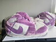Kapcie damskie - Pluszowe kapcie bawełniane nike fioletowe jordan prezent streetwear 36-45 - miniaturka - grafika 1