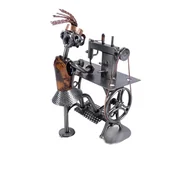 Figurki dekoracyjne - Metalowa figurka Szwaczka. Pomysł na prezent dla krawcowej - miniaturka - grafika 1