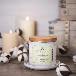 Sojowa świeca zapachowa 3 knoty Colonial Candle Finch & Vine 411 g - Zioła Herb Garden - Świece - miniaturka - grafika 1
