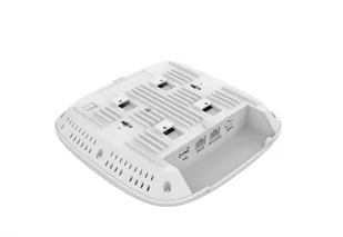 Cambium XE3-4 XE3-4X00A00-EU - Routery - miniaturka - grafika 4