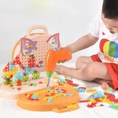 Zabawy w naśladowanie dorosłych - Walizka klocki konstrukcyjne wkrętarka śrubokręt elektryczny śrubki 450 el - miniaturka - grafika 1