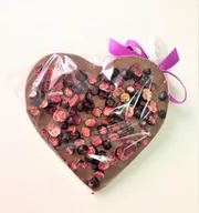 Czekolada - Serce czekolada Mleczna z Czarną Porzeczką 80g - miniaturka - grafika 1