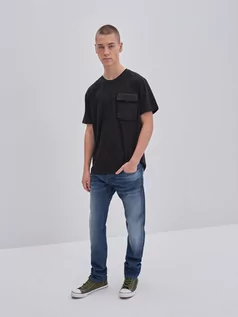 Koszulki i topy damskie - Koszulka męska oversize z tkaninową kieszonką czarna Austin 906 - grafika 1