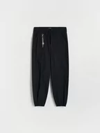 Spodnie i spodenki dla dziewczynek - Reserved - Bawełniane spodnie parachute - czarny - miniaturka - grafika 1