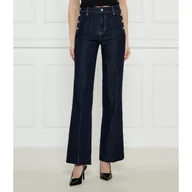 Spodnie damskie - GUESS Jeansy FAYE flare fit - miniaturka - grafika 1