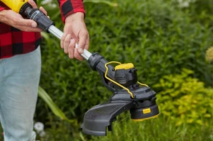 Podkaszarka akumulatorowa Stanley FATMAX SFMCST933M1 4,0Ah 18V v20 - Podkaszarki - miniaturka - grafika 3