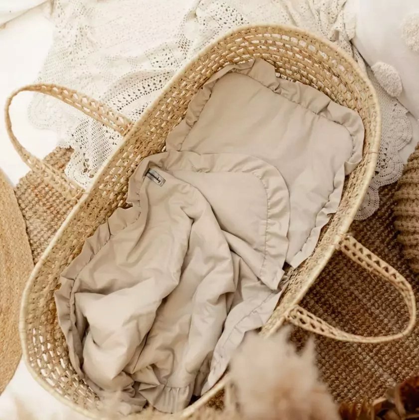 Pościel dla niemowląt z falbaną bawełniana 50x75 Jasny Beż