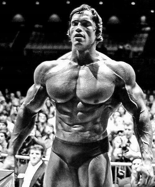 PODKŁADKA POD MYSZ Z Nadrukiem 22x18 cm Arnold Schwarzenegger Tekst Prezent