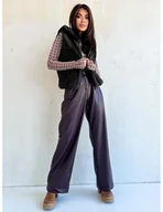 Kamizelki damskie - Krótka kamizelka kożuszek CLARE - czarna - miniaturka - grafika 1