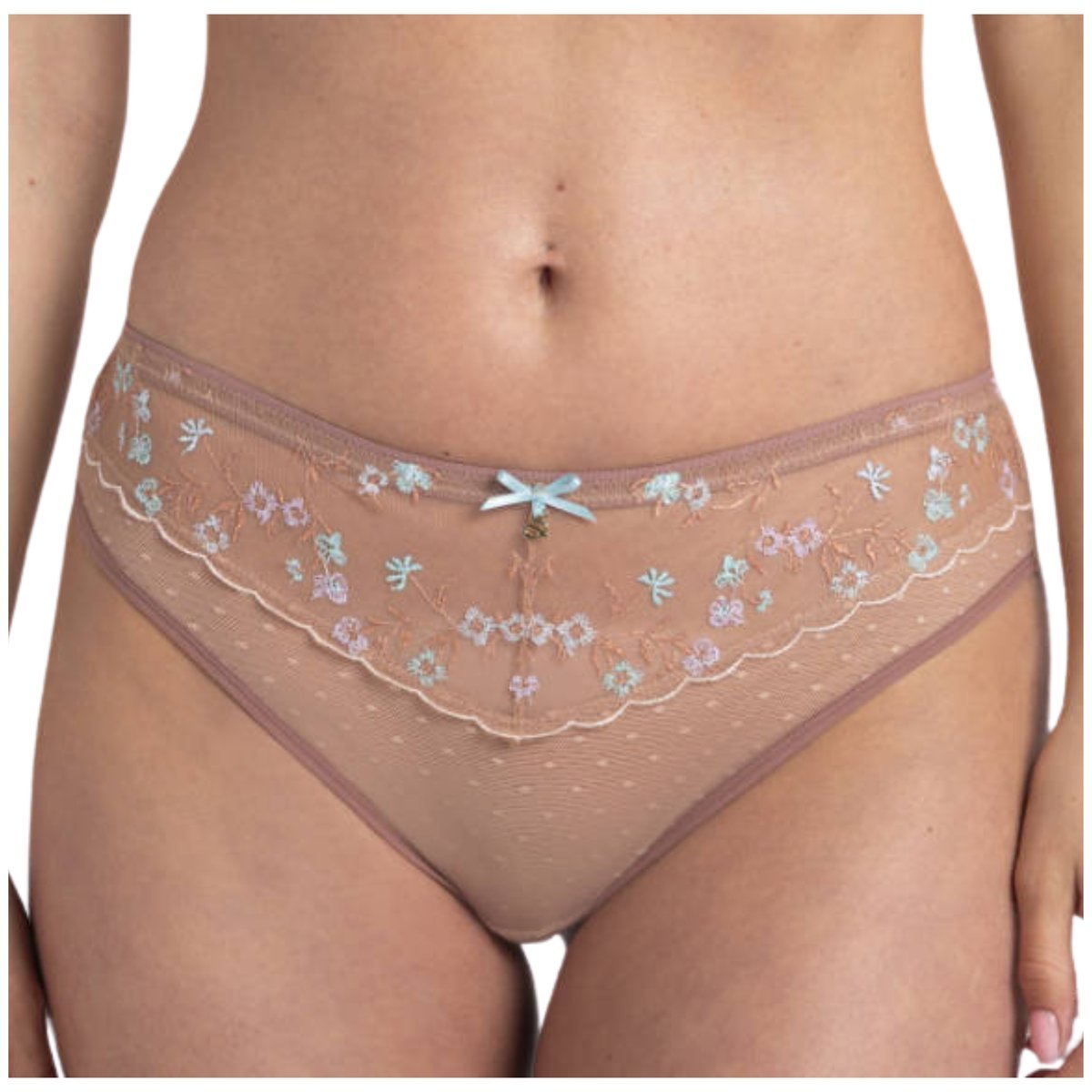 Majtki z haftem brazyliany wygodne figi Samanta Margaret M300 cappucino L