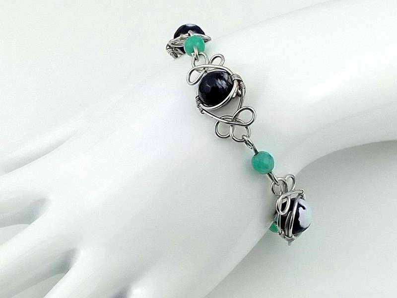 Bransoletka posrebrzana, agat, znak Byka, szerokość 1.4 cm, obwód 15-20 cm