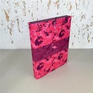 Teczki i skoroszyty - Bee-bee Teczka Box A4 na gumkę Kamuflaż różowy - Bee-bee - miniaturka - grafika 1