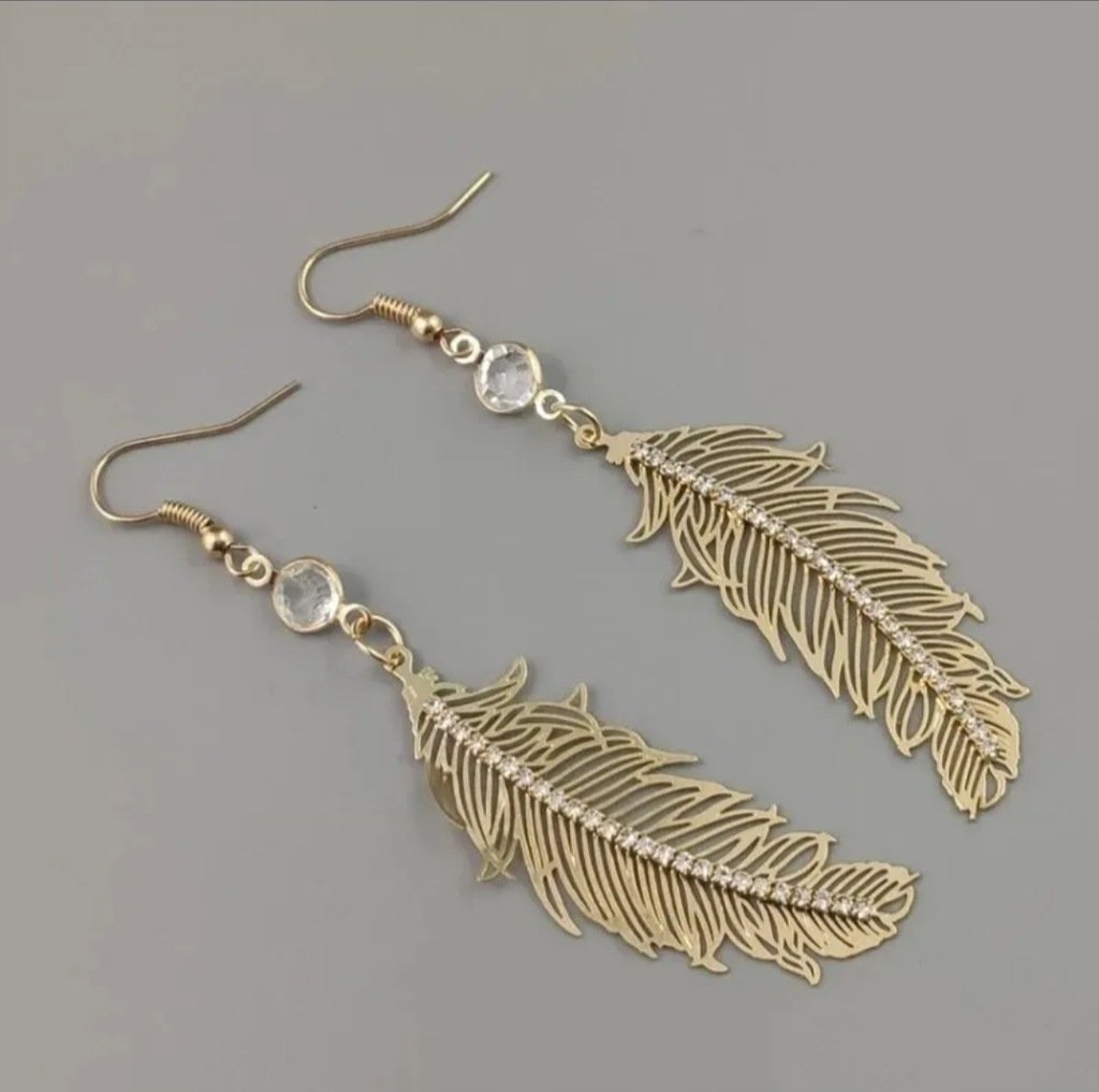 Kolczyki pióra z diamencikami złote prezent