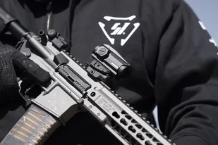 Strike Industries - Montaż o zmiennej wysokości dla kolimatora Variable Optic Mount - Picatinny - Aluminiowy - Czarny - SI-T1-VOM-BK - Osprzęt do wiatrówek - miniaturka - grafika 6
