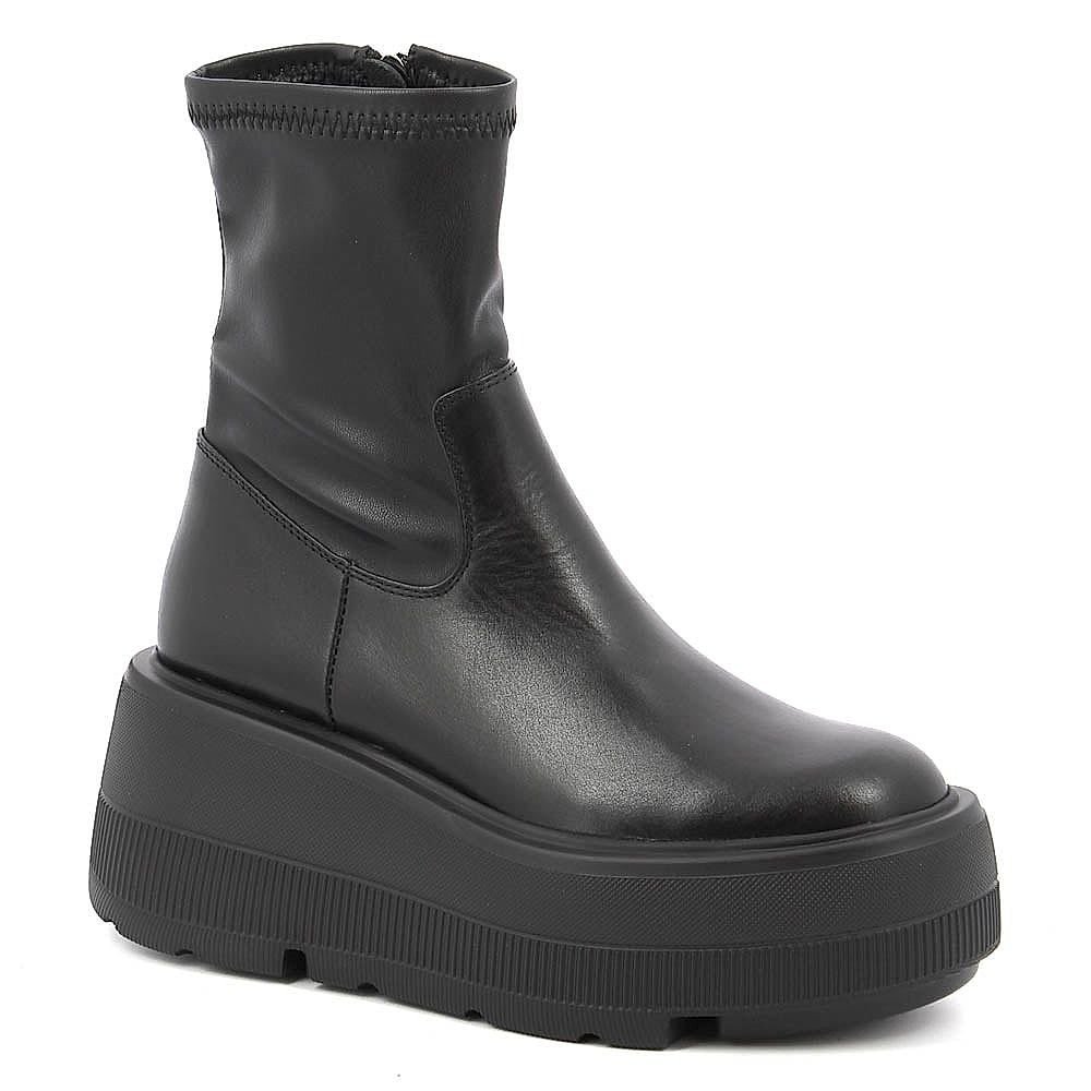 CZARNE BOTKI NA PLATFORMIE MODNE CARINII B9337-E50 R.39