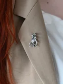 Broszki - Broszka srebrna - Wesoła Małpka - miniaturka - grafika 1