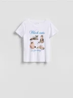 Koszulki i topy damskie - Reserved - T-shirt z nadrukiem - biały - miniaturka - grafika 1