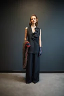 Spodnie sportowe damskie - Spodnie Chaplin z mankietem granat - miniaturka - grafika 1