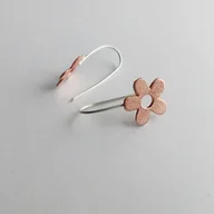 Kolczyki - Kolczyki srebrne KWIAT - miniaturka - grafika 1