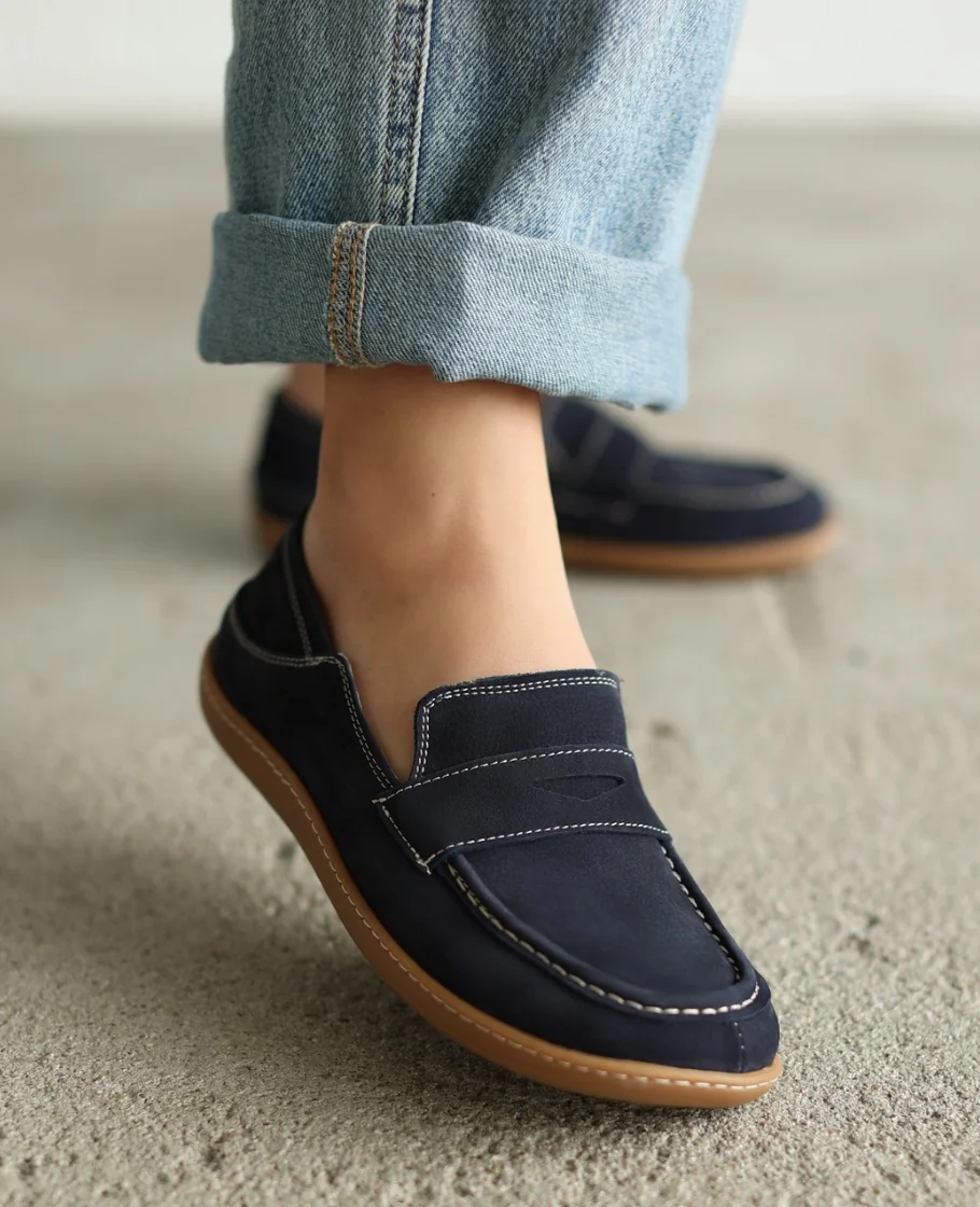 Skórzane granatowe barefoot półbuty damskie Balvori 39