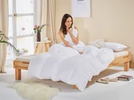 Kołdry - HÄUSSLING HÄUSSLING Kołdra kasetowa z puchem ciepła - miniaturka - grafika 1