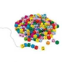 Goki Kolorowe klocki z literkami do nawlekania - Zabawki kreatywne - miniaturka - grafika 1
