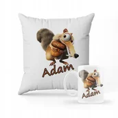 Gadżety dla niej i dla niego - ZESTAW PODUSZKA + KUBEK Prezent Wiewiór Epoka lodowcowa bajka + IMIĘ - miniaturka - grafika 1