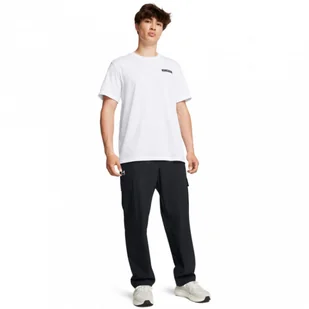 Męskie spodnie cargo Under Armour UA Vibe Woven Cargo Pants - czarne - UNDER ARMOUR - Spodnie sportowe męskie - miniaturka - grafika 1