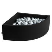 Suche baseny - KiddyMoon Suchy basen trójkątny z piłeczkami 7cm czarny: biały-szary-srebrny 90x30cm/200piłek Zabawka basen piankowy - miniaturka - grafika 1