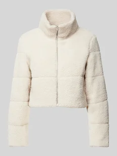 Kurtka z futerka o krótkim kroju regular fit ze szwami działowymi model ‘SANDRA’ - Kurtki damskie - miniaturka - grafika 1
