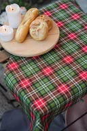 Obrusy i serwetki - Bawełniany kwadratowy obrus plamoodporny zielony w klatkę - miniaturka - grafika 1