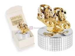 Pozytywka BUCIKI z kryształkiem Carmani Crystals - prezent z grawerowaną dedykacja - Pamiątka Chrztu Świętego - miniaturka - grafika 1